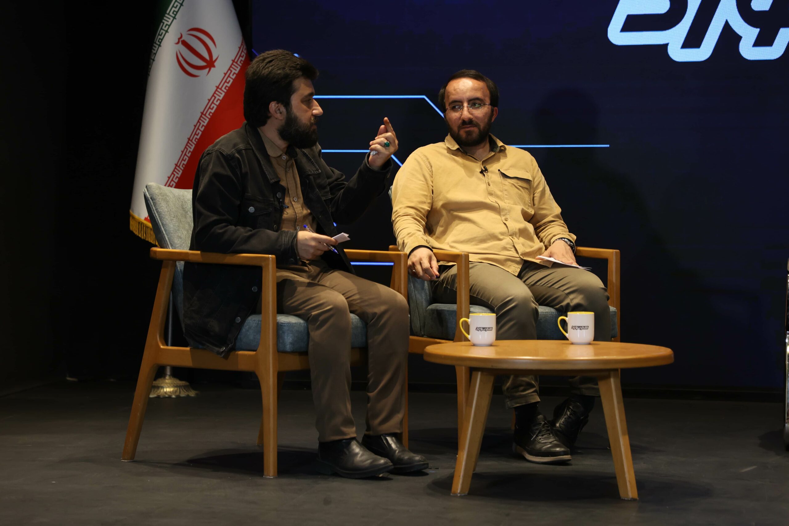 گزارش تصویری نشست اول هم‌نورد فصل دوم